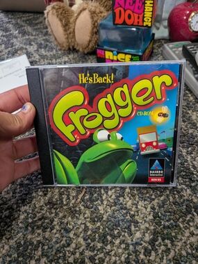 Hasbro Frogger CD-ROM Game - Green and Blue Cover